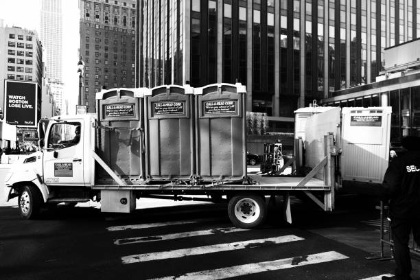 Best High-end porta potty rental  in Freeport, FL